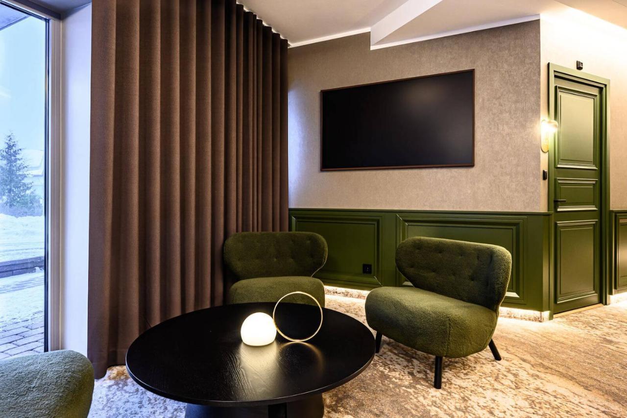 Ugandi Hotel Otepaa Ngoại thất bức ảnh