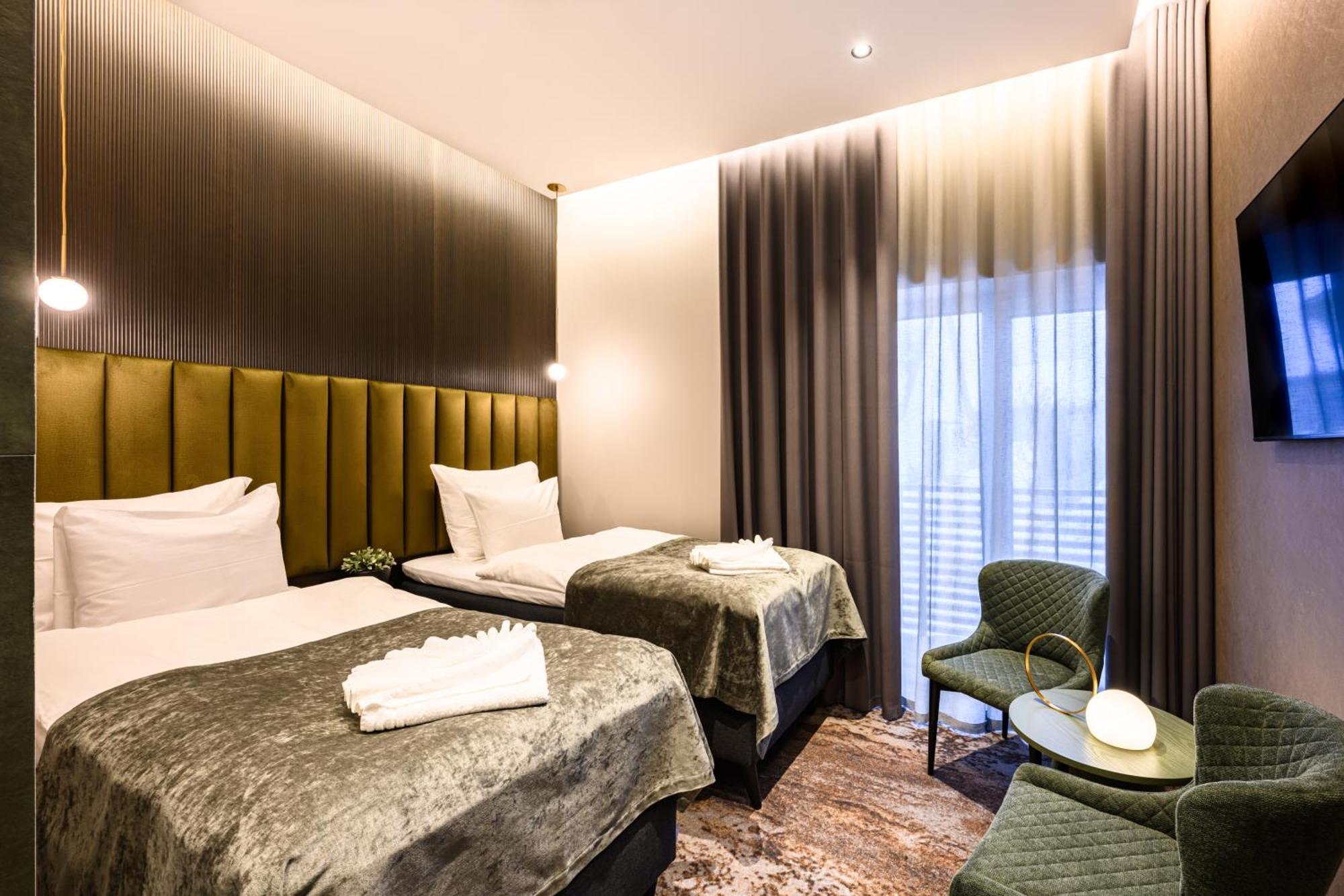 Ugandi Hotel Otepaa Ngoại thất bức ảnh