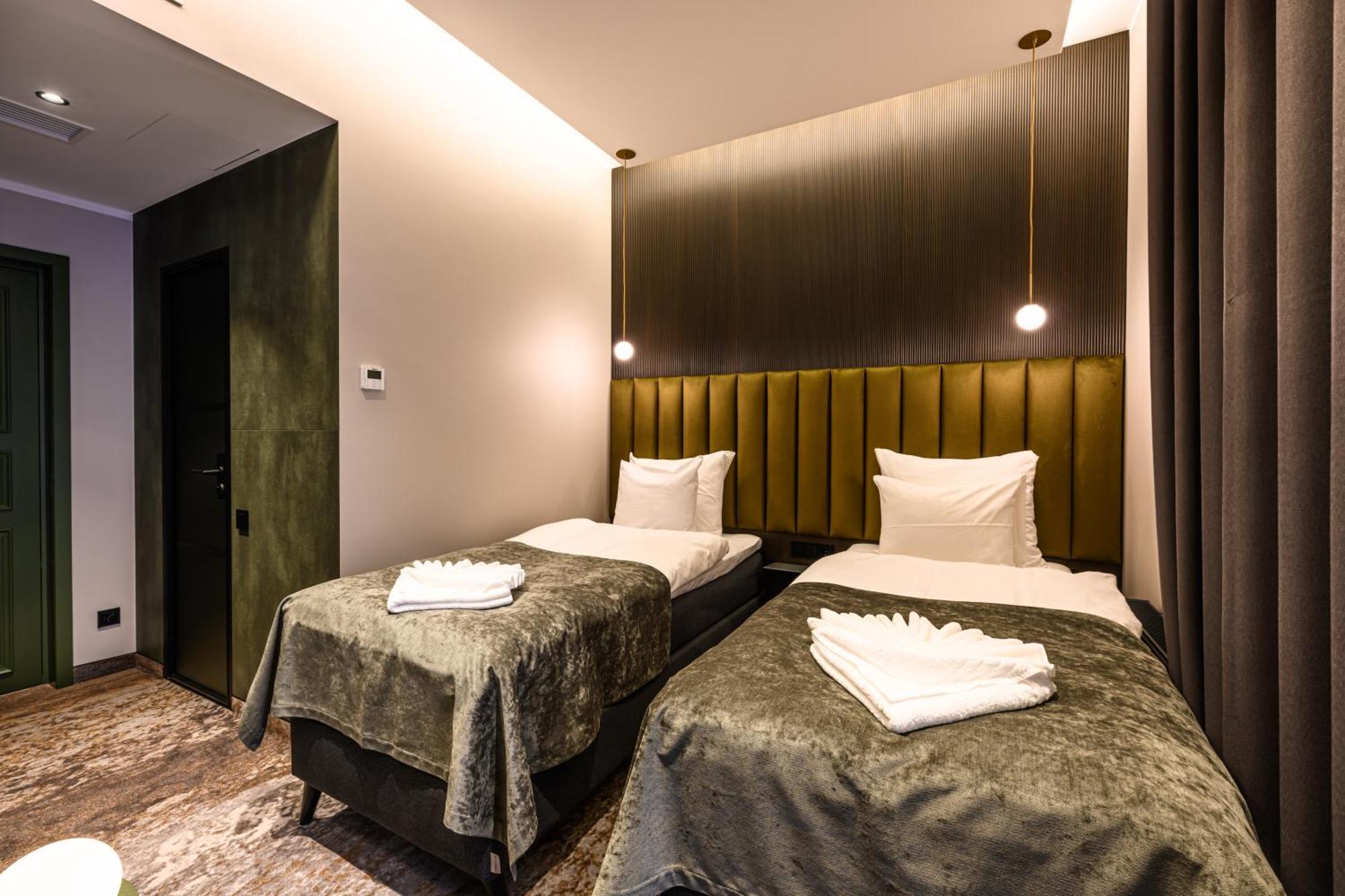 Ugandi Hotel Otepaa Ngoại thất bức ảnh