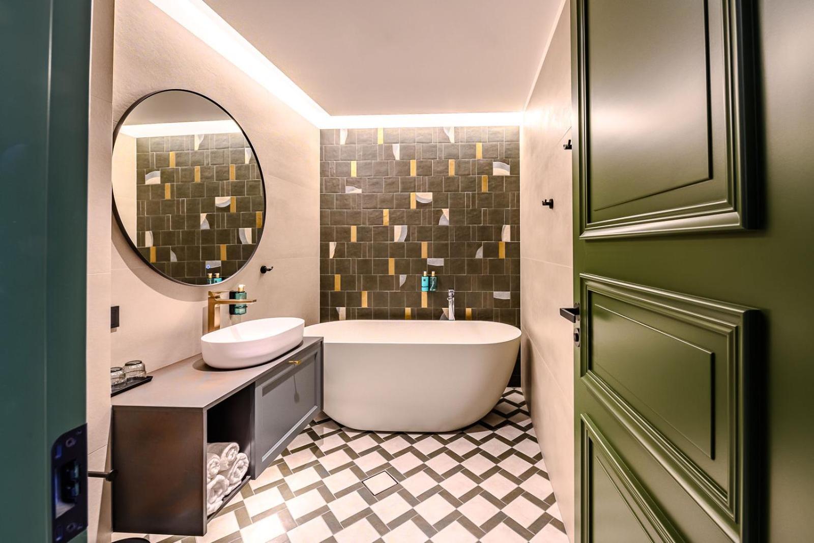 Ugandi Hotel Otepaa Ngoại thất bức ảnh